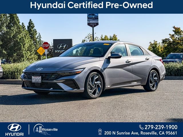 Used 2025 Hyundai Elantra SEL FWD image 1