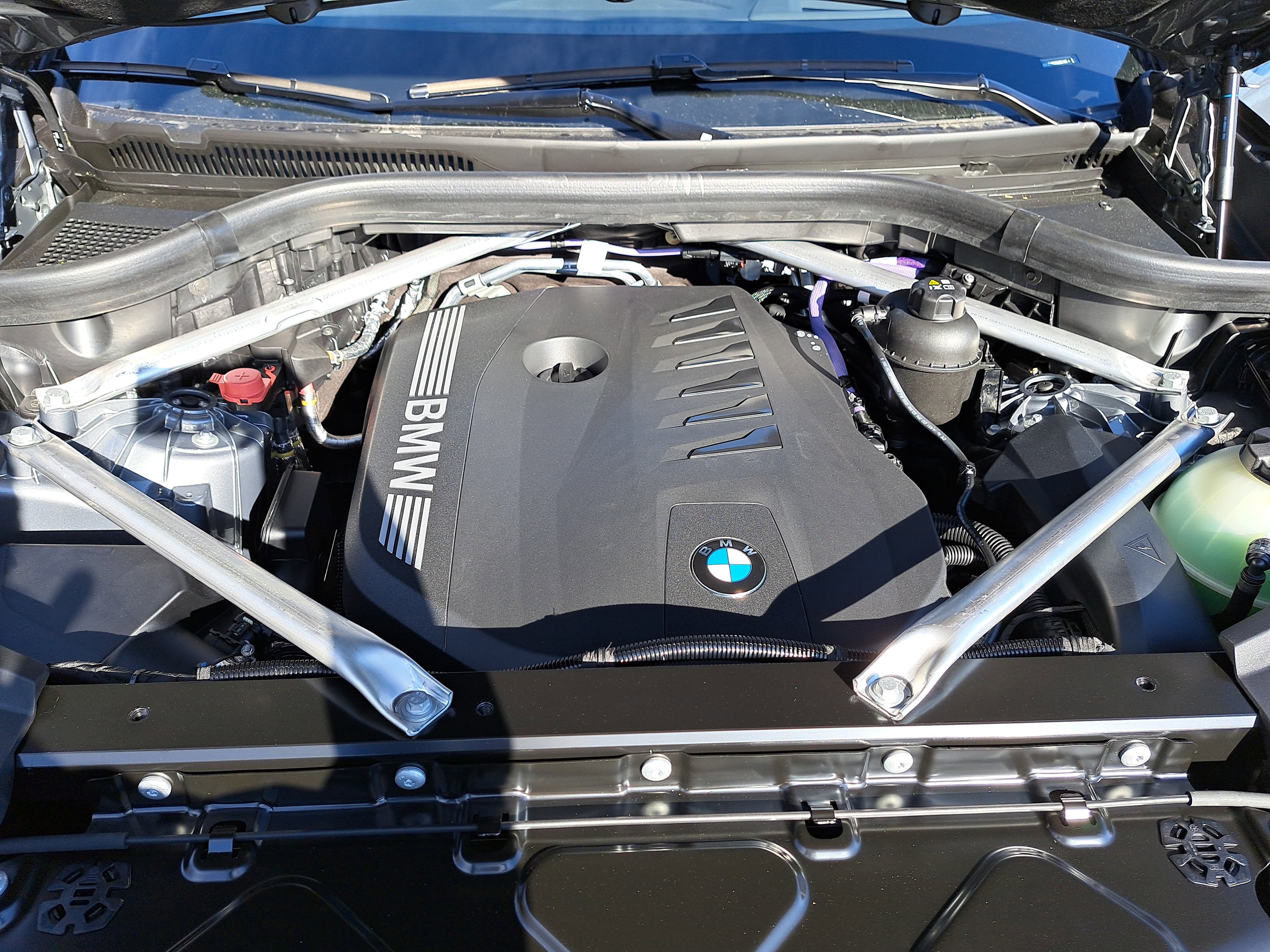 New 2026 BMW X5 xDrive40i w/ M Sport Package AWD/4WD image 33