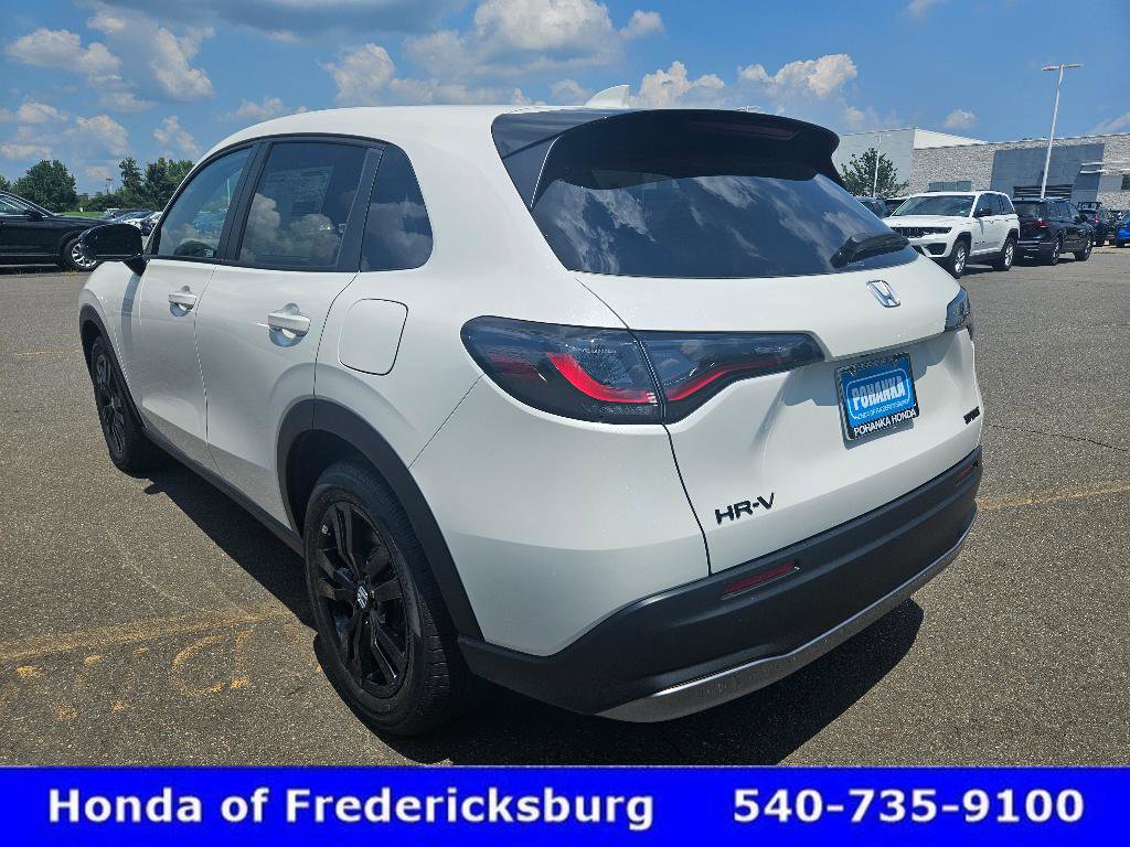 Certified 2026 Honda HR-V Sport image 3