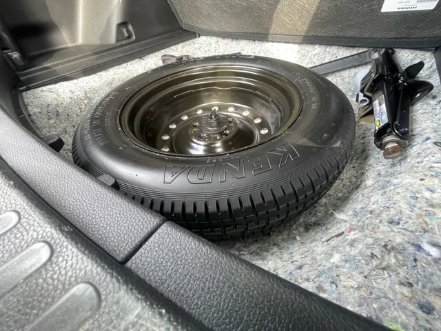 Used 2021 Honda CR-V EX-L image 16