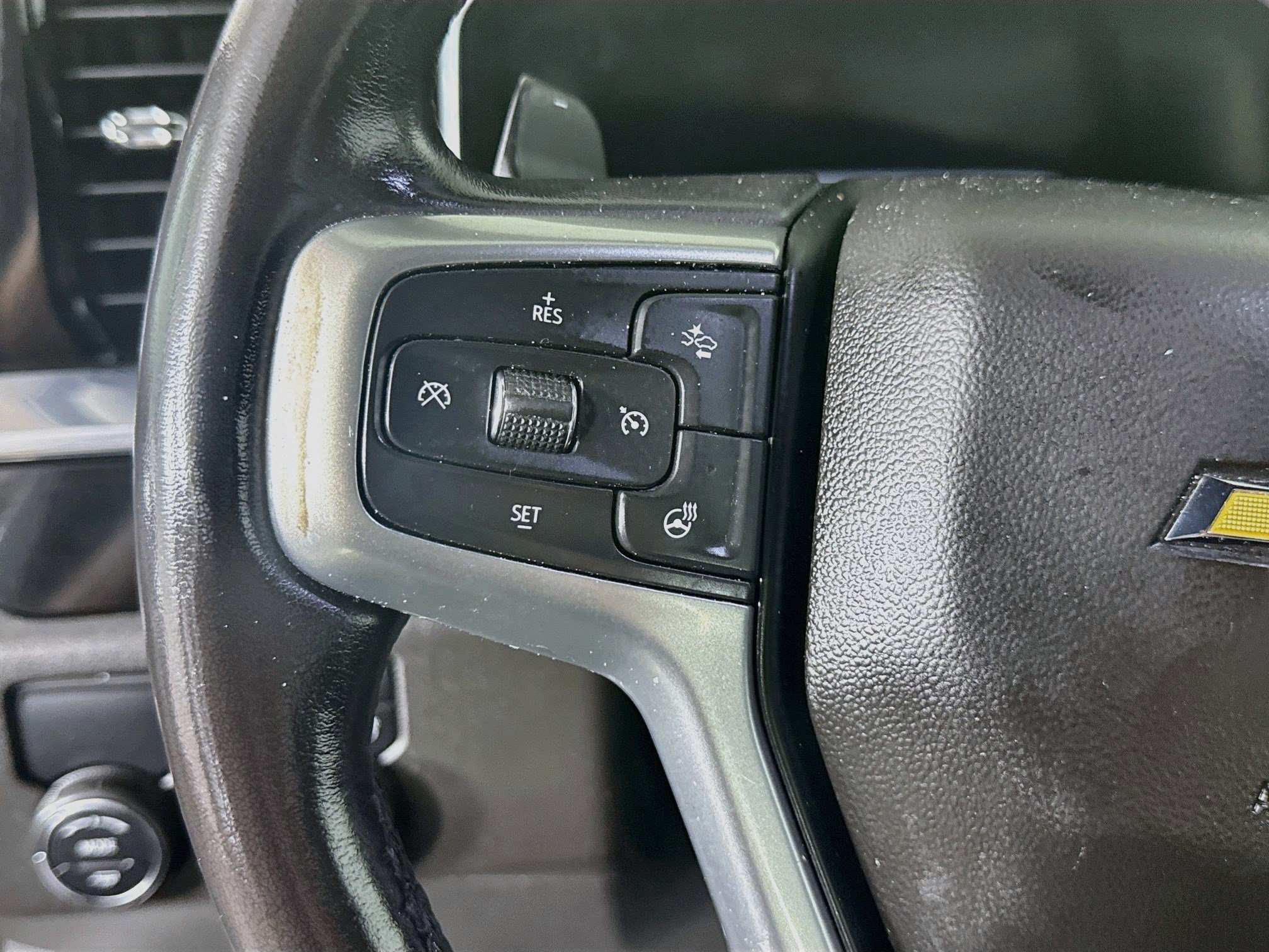 Used 2022 Chevrolet Silverado 1500 LT RWD image 14