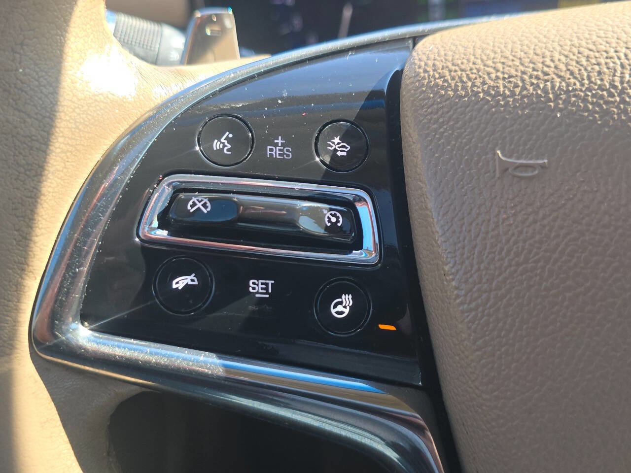 Used 2014 Cadillac CTS Luxury image 23