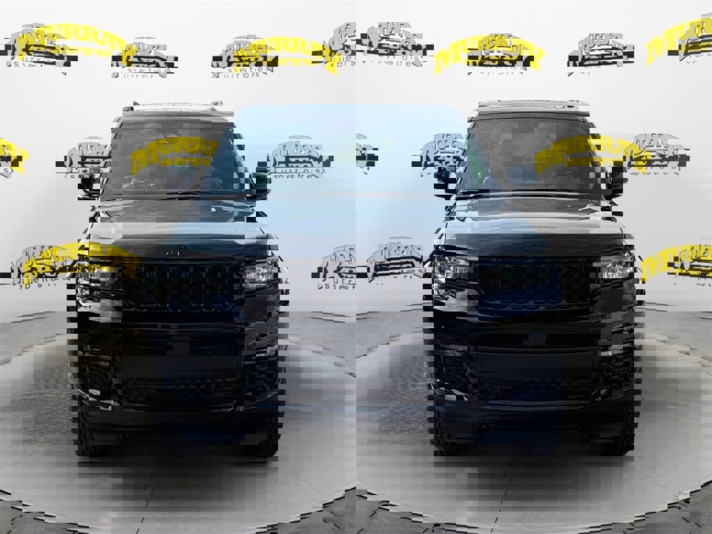New 2025 Jeep Grand Cherokee L Limited w/ Black Appearance Package image 8