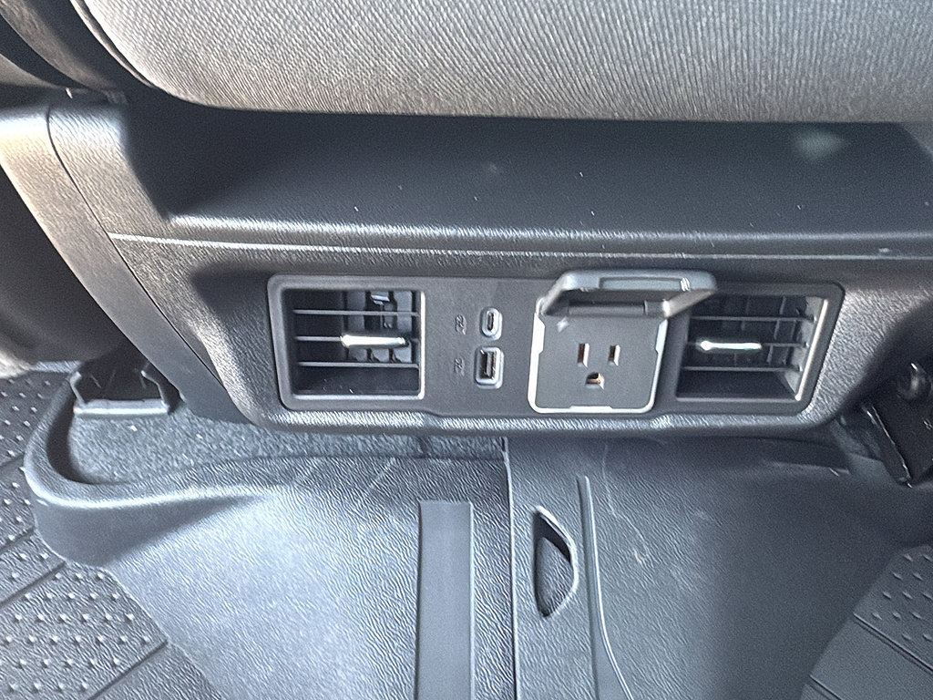 New 2026 Chevrolet Silverado 3500 LT w/ All Star Edition AWD/4WD image 14