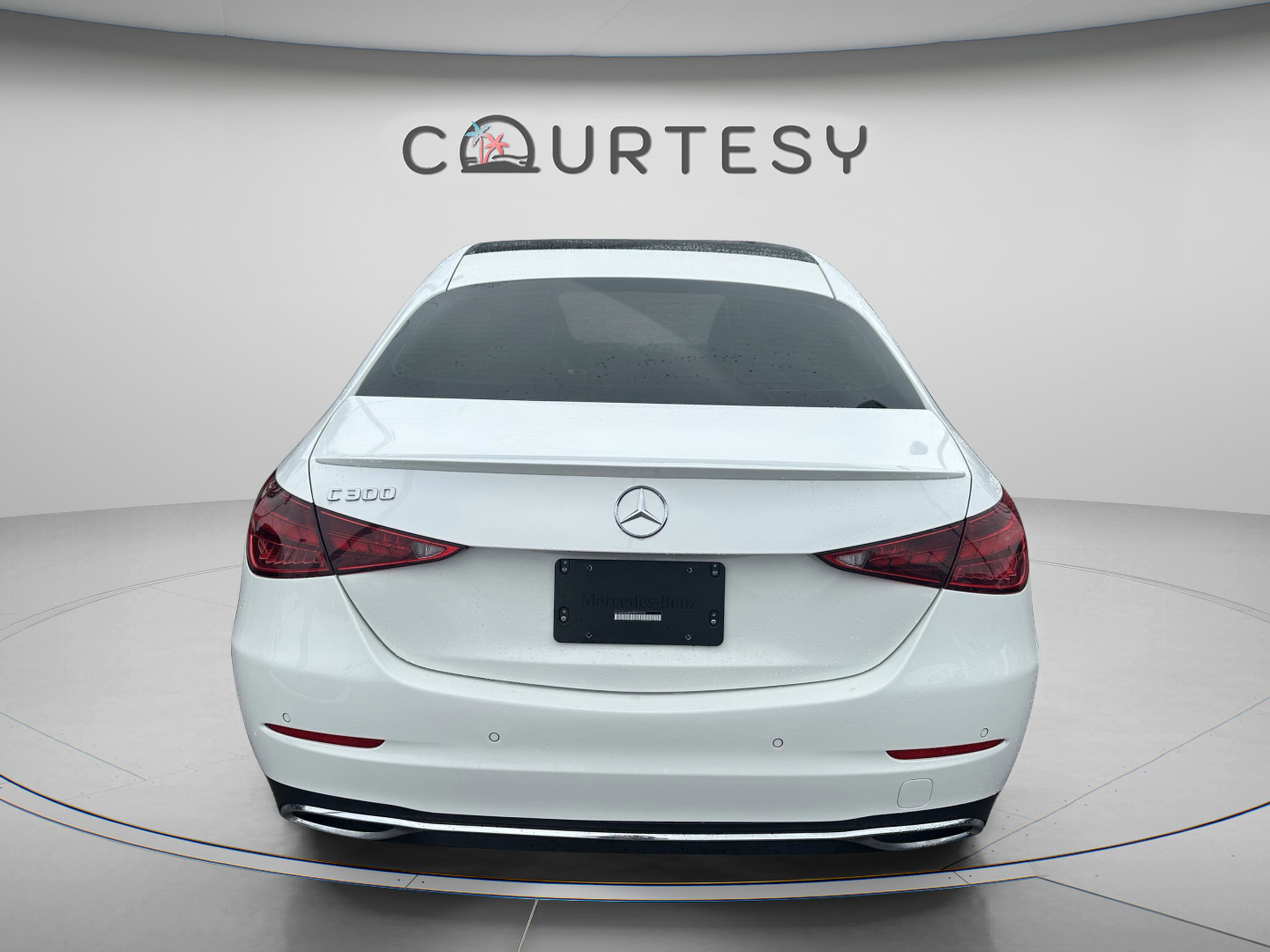 Used 2023 Mercedes-Benz C 300 Sedan image 6
