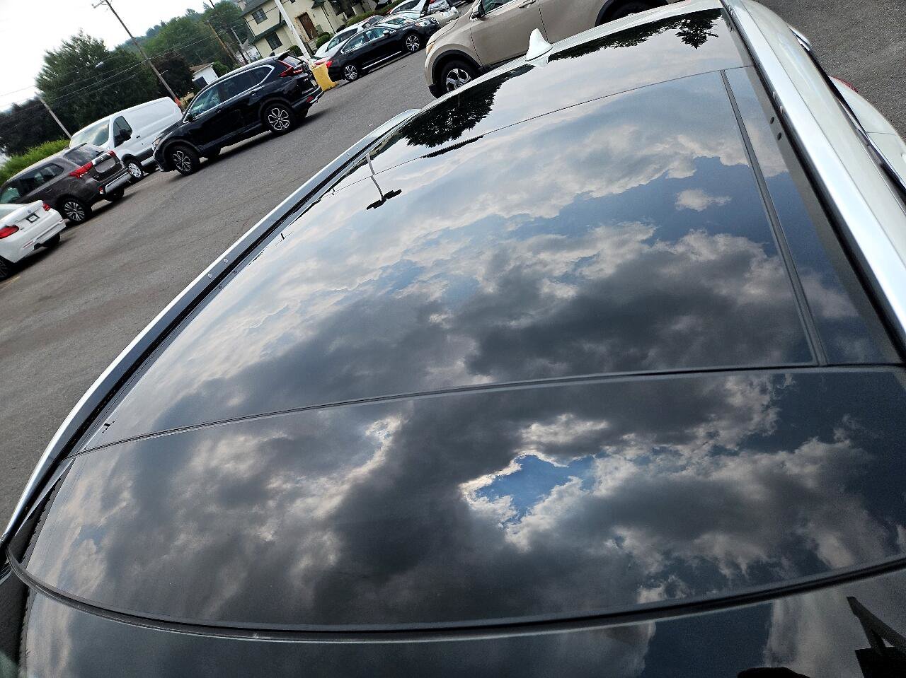 Used 2021 INFINITI QX50 Essential w/ Convenience Package image 11