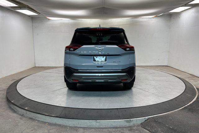 Used 2023 Nissan Rogue SL w/ SL Premium Package image 4