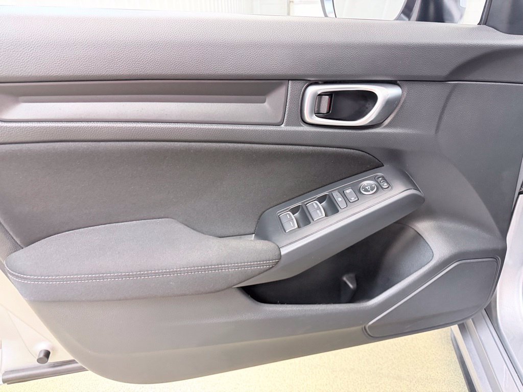 Used 2024 Honda Civic LX image 8