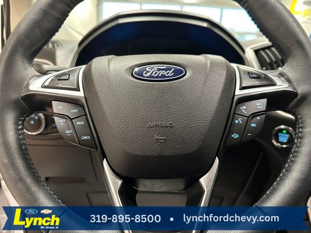 Used 2023 Ford Edge SEL w/ Convenience Package image 9