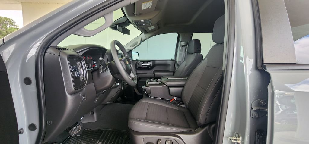 Used 2024 Chevrolet Silverado 1500 Custom w/ LPO, Dark Essentials Package RWD image 18