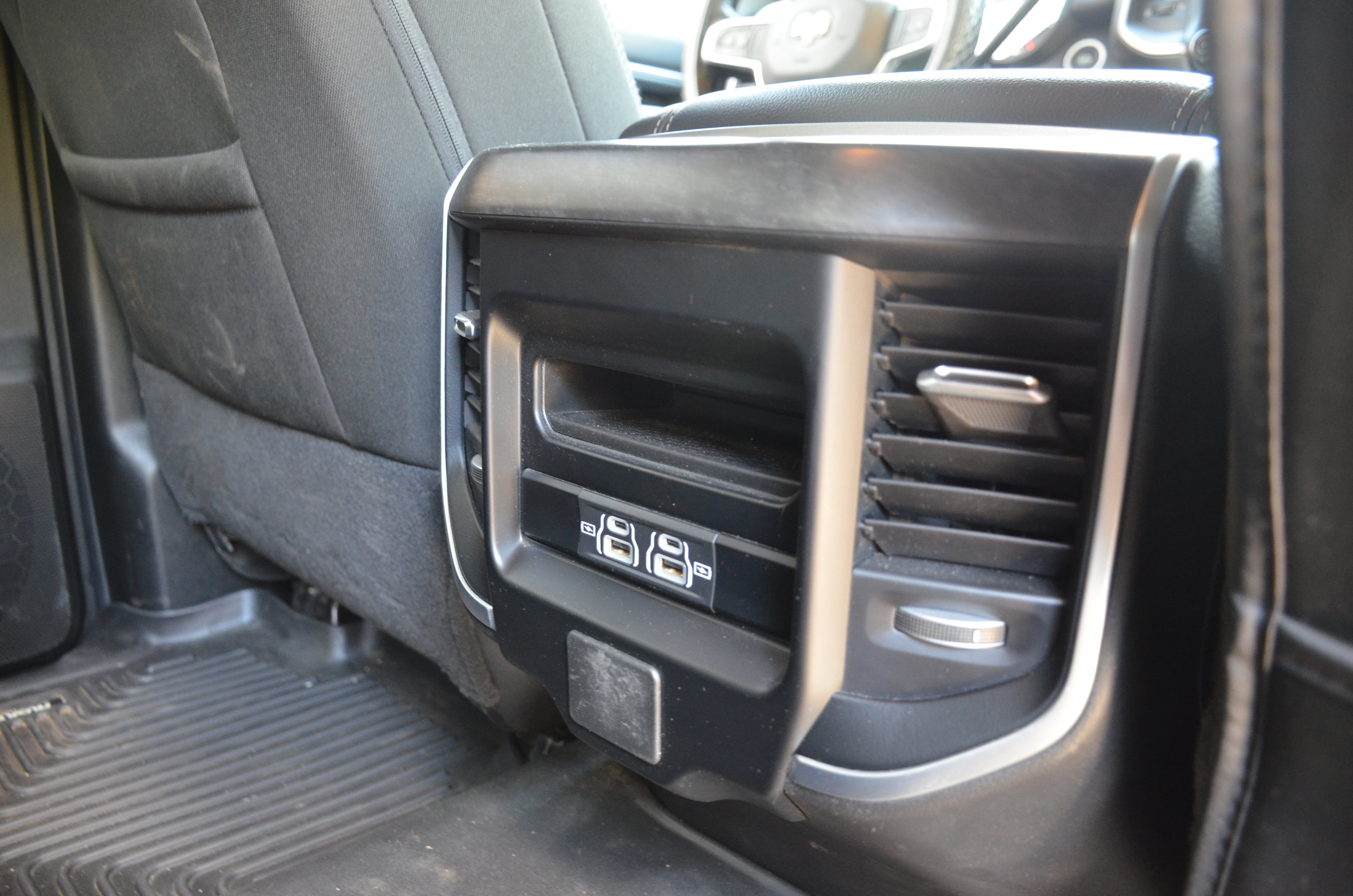 Used 2024 RAM 4500 SLT w/ Quick Order Package 2YG SLT AWD/4WD image 43