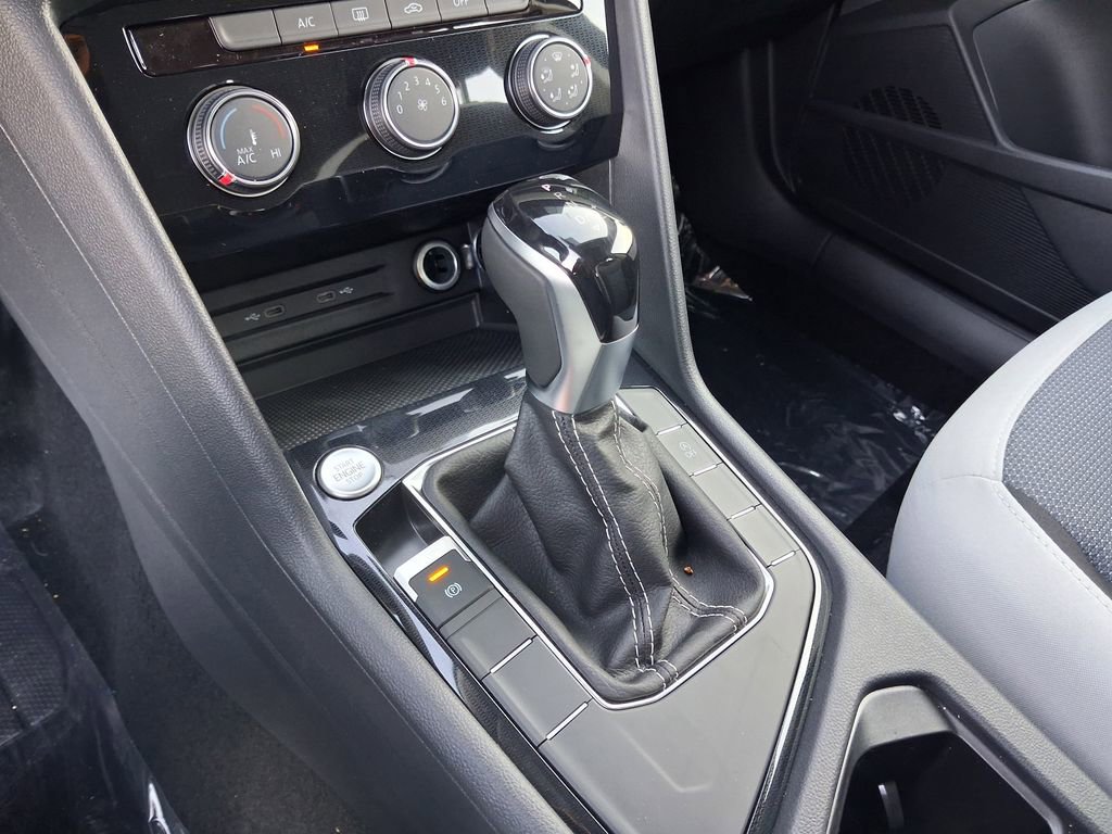 New 2026 Volkswagen Taos S image 9