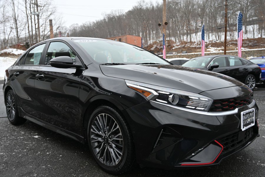 Used 2023 Kia Forte GT-Line w/ GT-Line Premium Package image 10