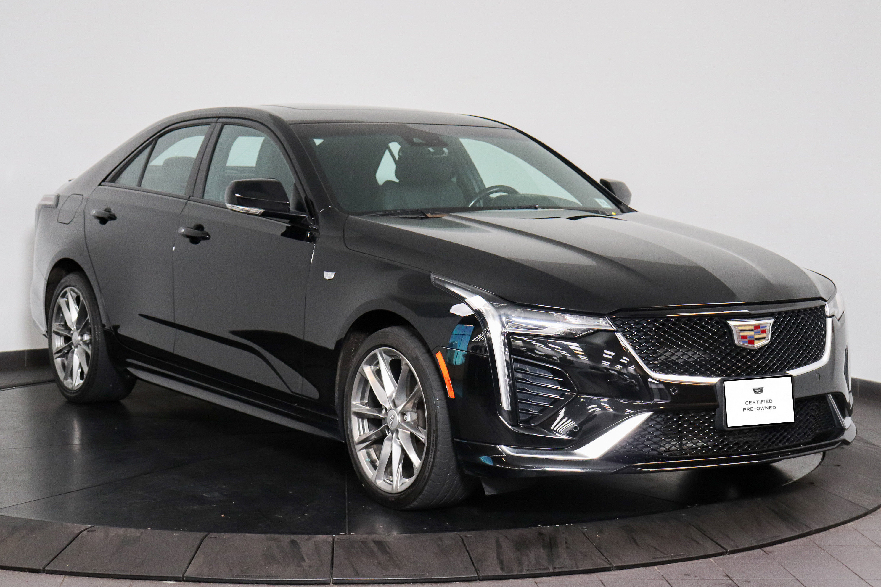 Used 2023 Cadillac CT4 Sport AWD/4WD image 9