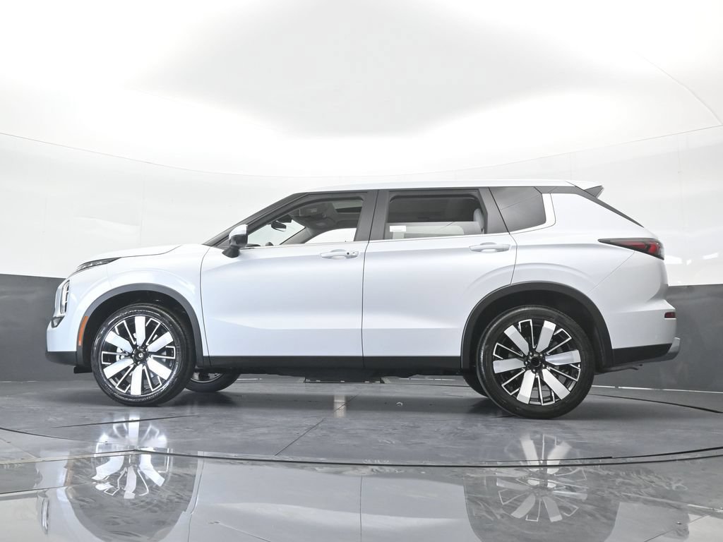 New 2026 Mitsubishi Outlander SE FWD image 60