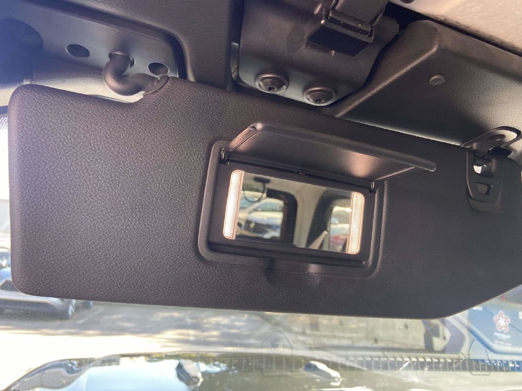 Used 2021 Jeep Wrangler Sport AWD/4WD image 29