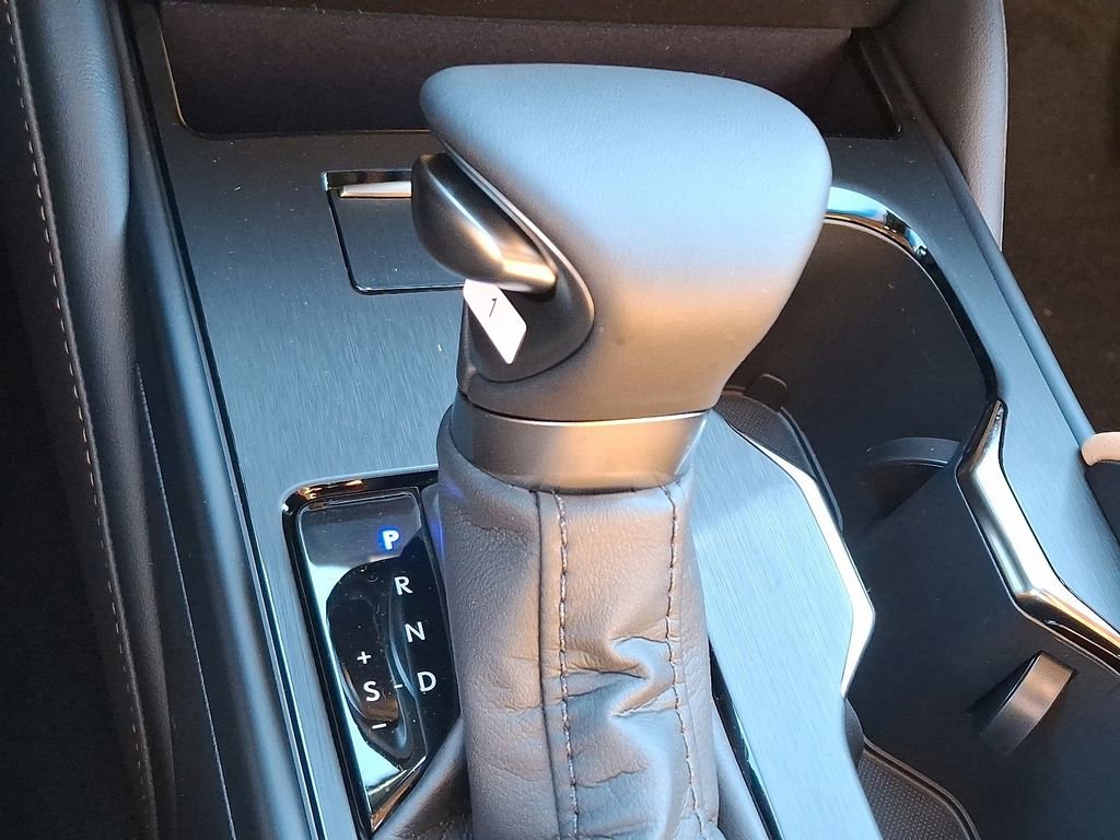 New 2025 Lexus ES 350 w/ Premium Package image 8