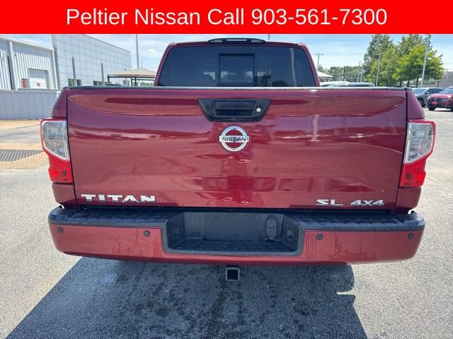 Used 2017 Nissan Titan SL AWD/4WD image 4