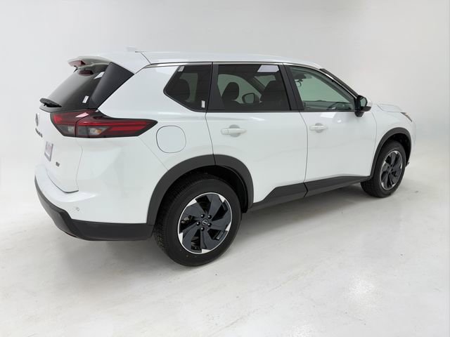 Used 2024 Nissan Rogue SV FWD image 41