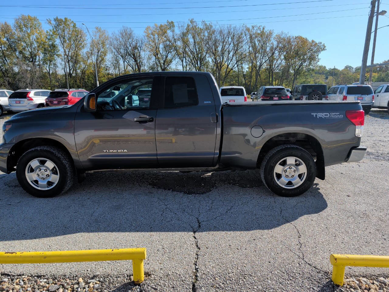 Used 2012 Toyota Tundra 4x4 Double Cab image 6