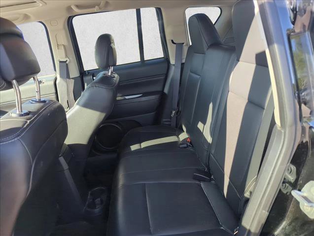 Used 2017 Jeep Compass High Altitude AWD/4WD image 19