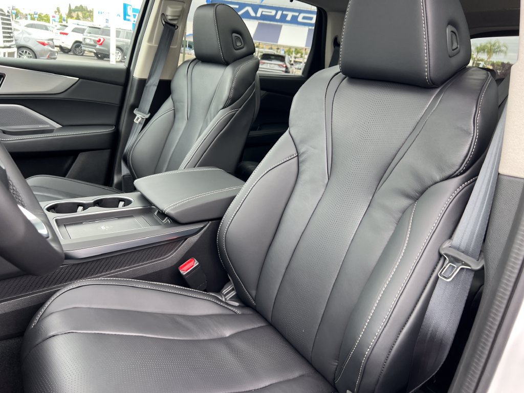 Certified 2026 Acura MDX w/ Technology Package AWD/4WD image 16