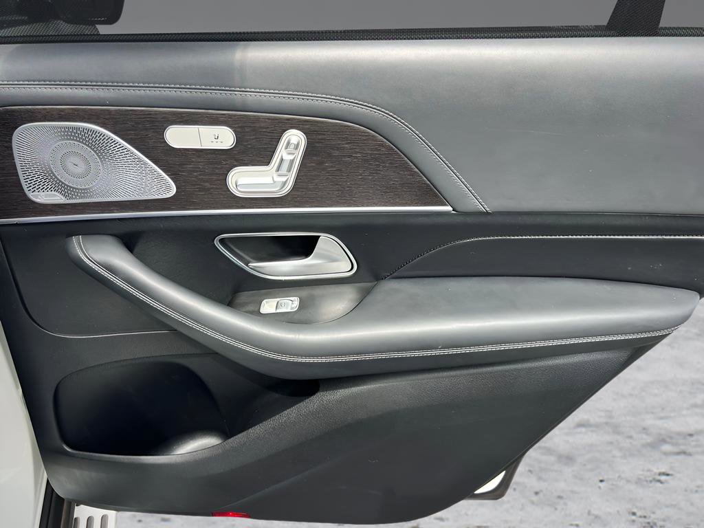 Used 2020 Mercedes-Benz GLS 580 4MATIC image 34