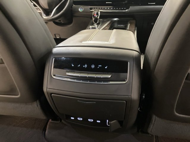 Used 2023 Cadillac Escalade Premium Luxury Platinum image 27
