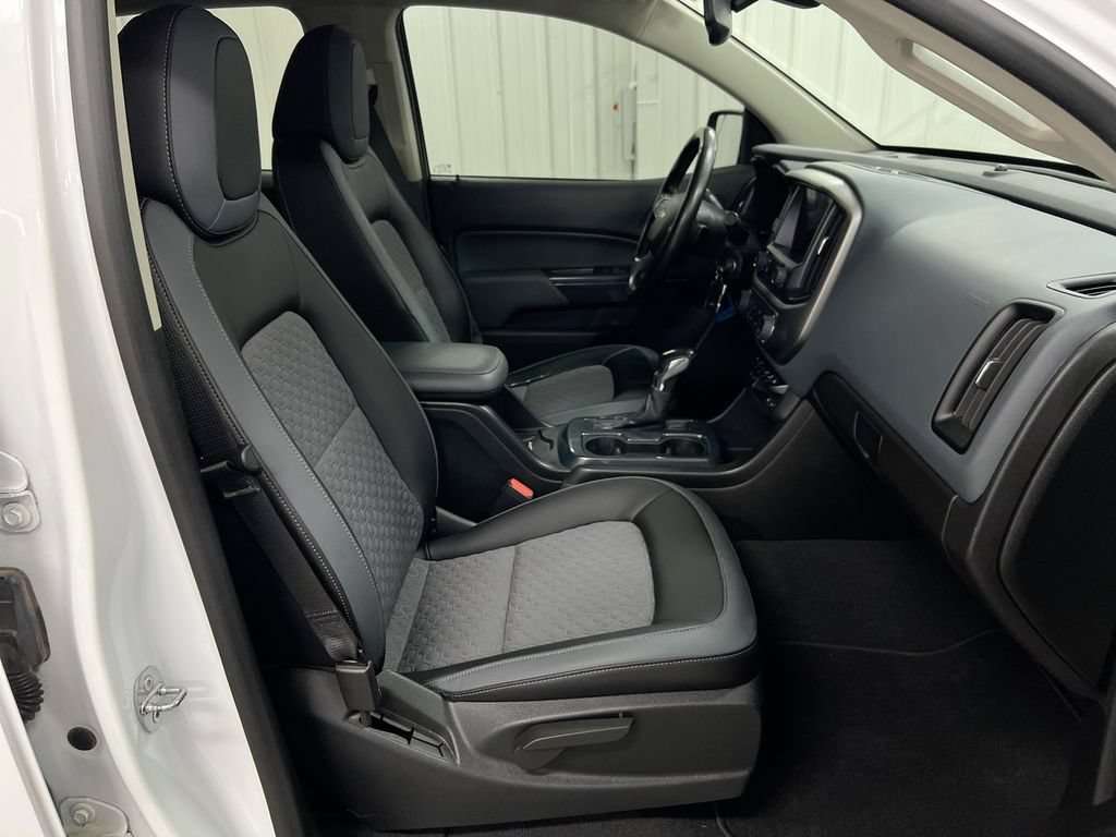 Used 2022 Chevrolet Colorado Z71 AWD/4WD image 22