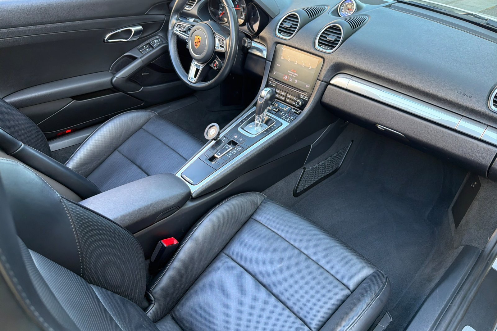 Used 2022 Porsche 718 Boxster w/ Premium Package RWD image 14