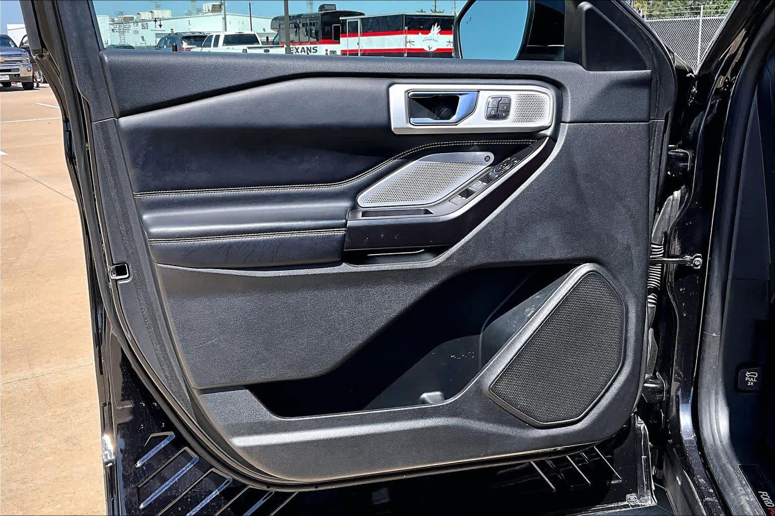 Used 2020 Ford Explorer ST w/ Premium Technology Package AWD/4WD image 22