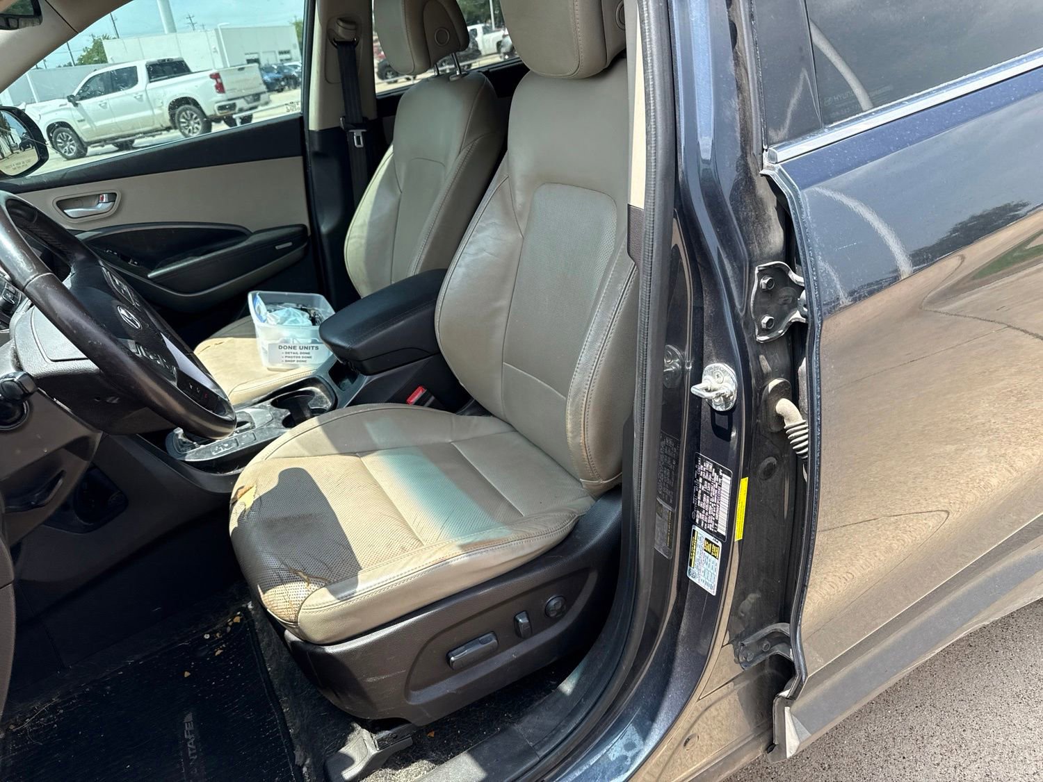 Used 2015 Hyundai Santa Fe Limited FWD image 11
