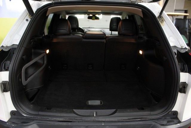Used 2015 Jeep Cherokee Trailhawk w/ Comfort/Convenience Group AWD/4WD image 6