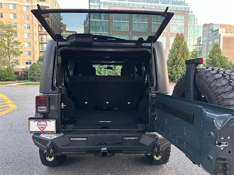 Used 2017 Jeep Wrangler Unlimited Sport image 14