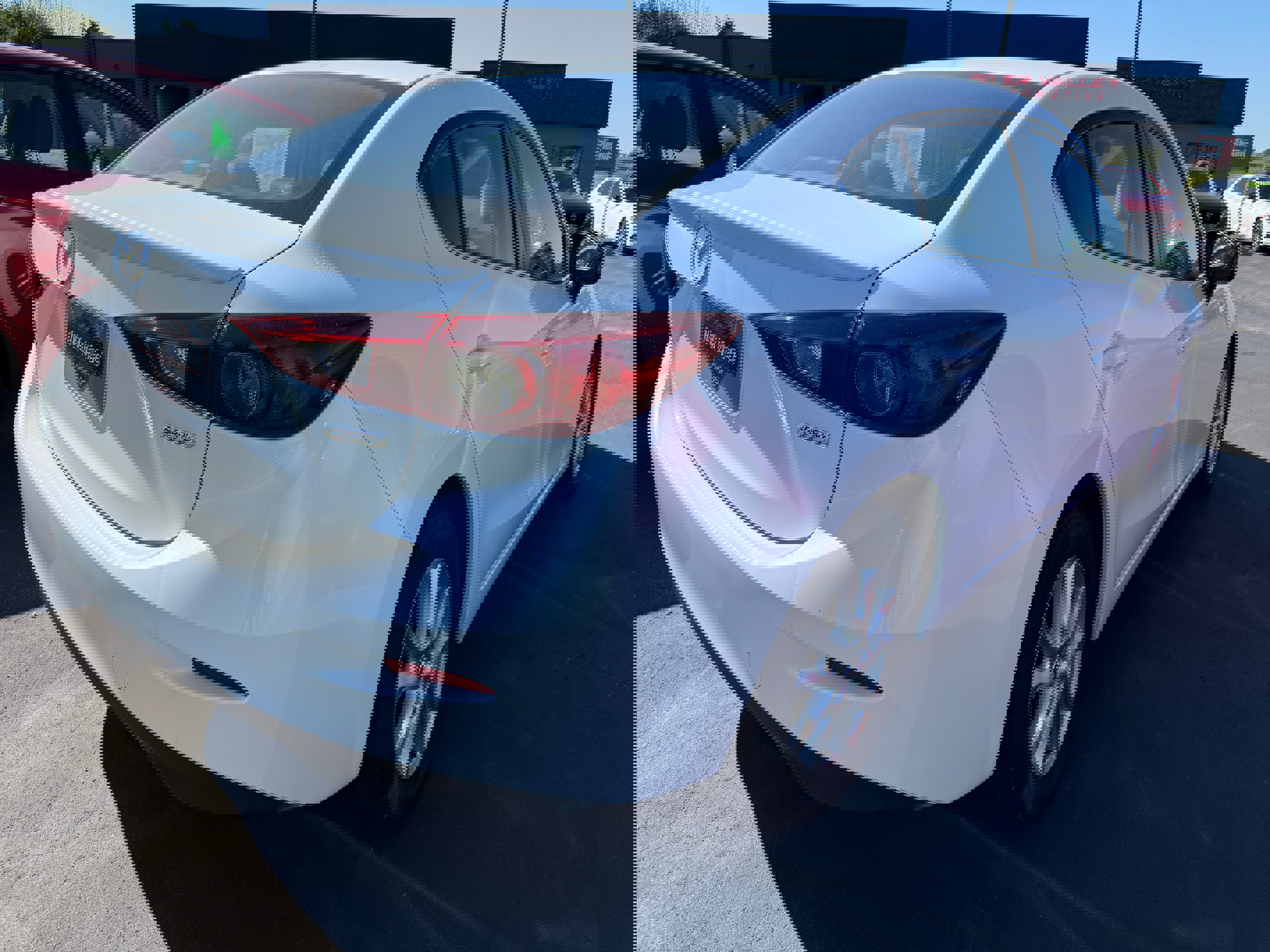 Used 2016 MAZDA MAZDA3 i Touring FWD image 3