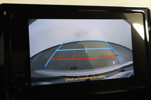 Used 2025 Toyota Corolla LE image 32