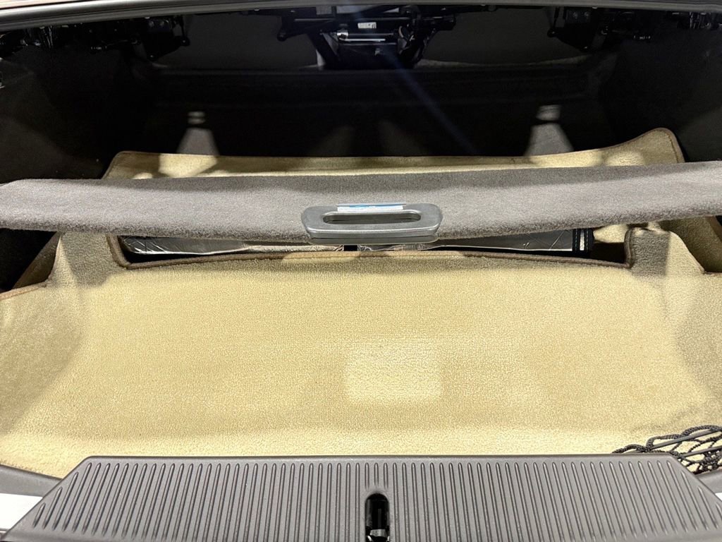 Used 2008 Cadillac XLR image 5