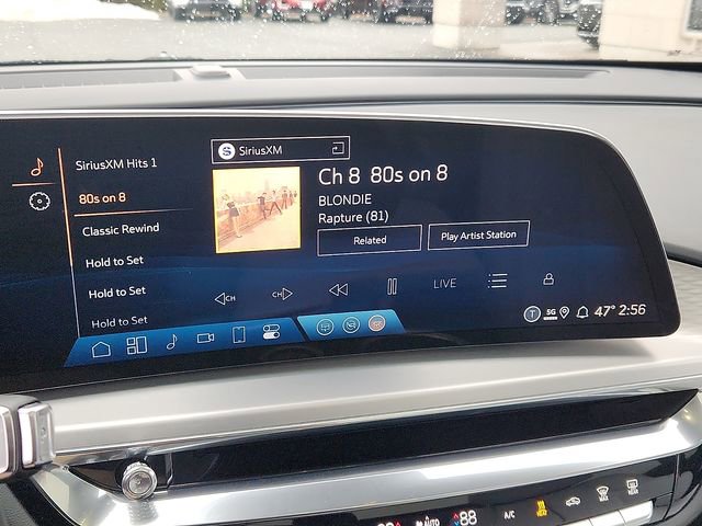 Certified 2024 Cadillac Lyriq Luxury image 17