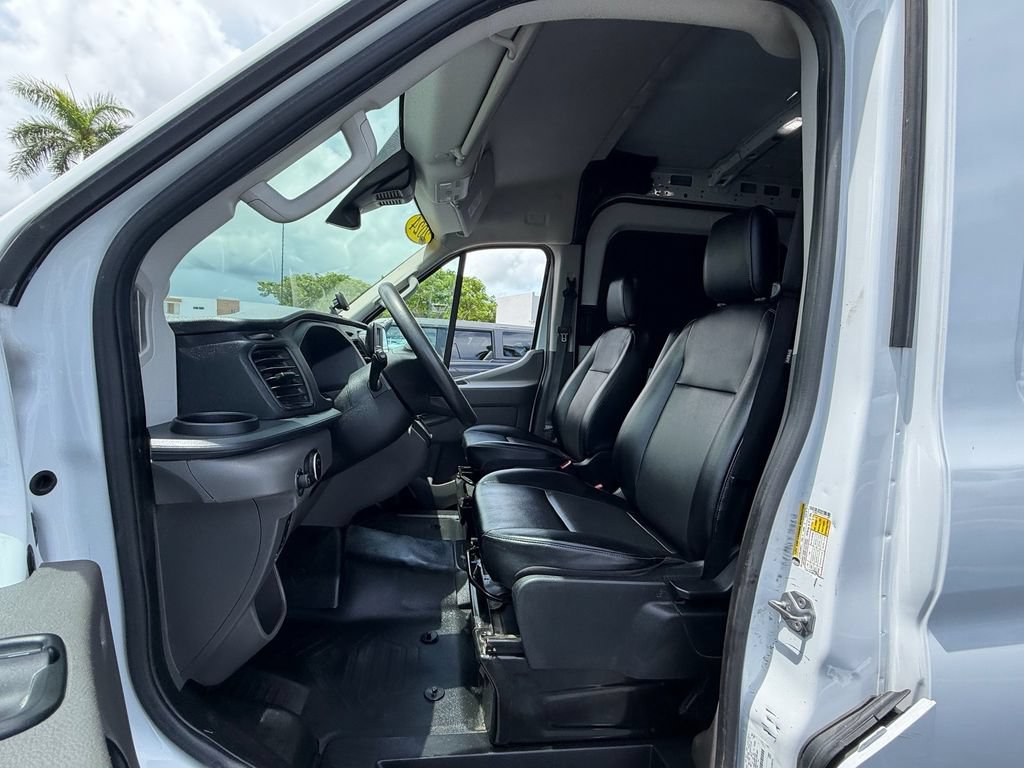 Used 2024 Ford Transit 250 148 Medium Roof w/ Load Area Protection Package RWD image 9