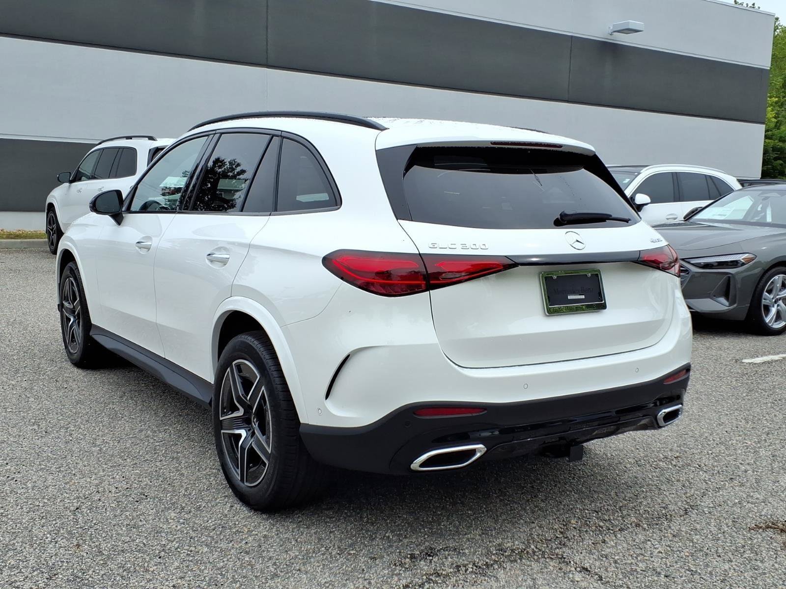 New 2026 Mercedes-Benz GLC 300 4MATIC image 9
