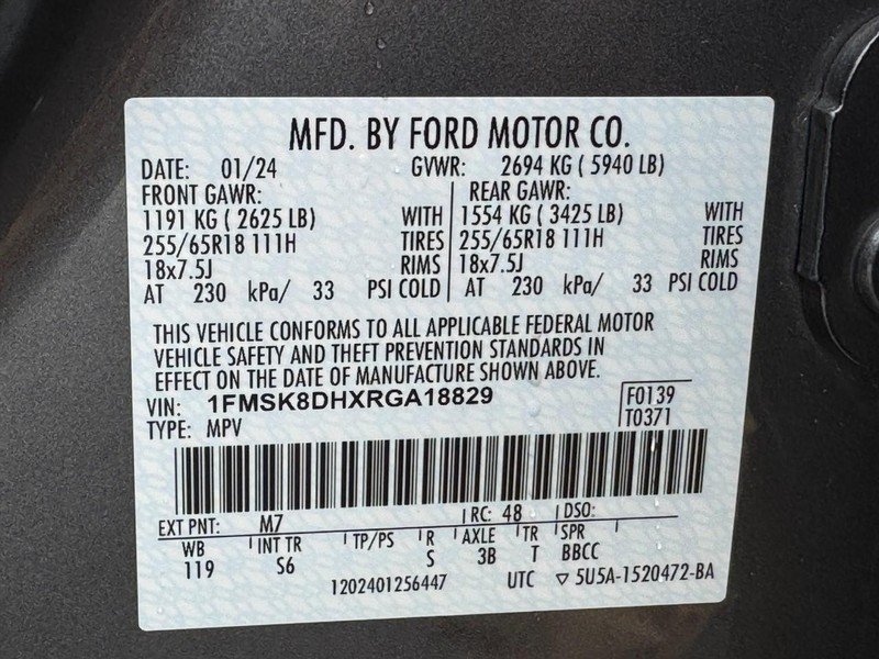 Used 2024 Ford Explorer XLT w/ Equipment Group 202A AWD/4WD image 24