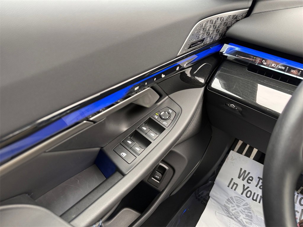 Certified 2025 BMW i5 M60 w/ Premium Package image 29