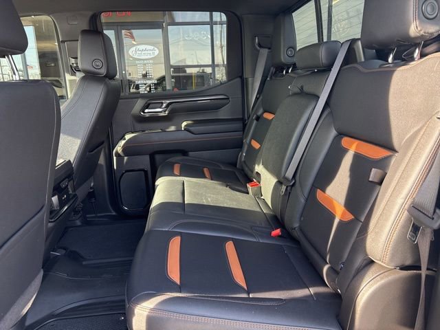 Used 2023 GMC Sierra 1500 AT4 w/ AT4 Preferred Package image 15