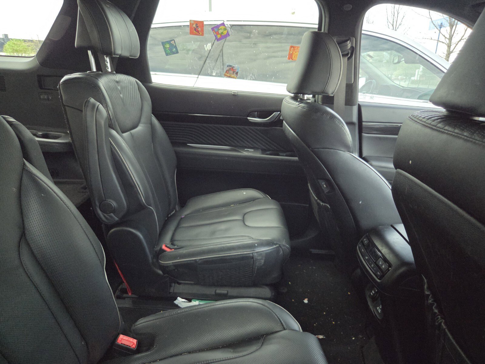 Used 2024 Hyundai Palisade Calligraphy image 9