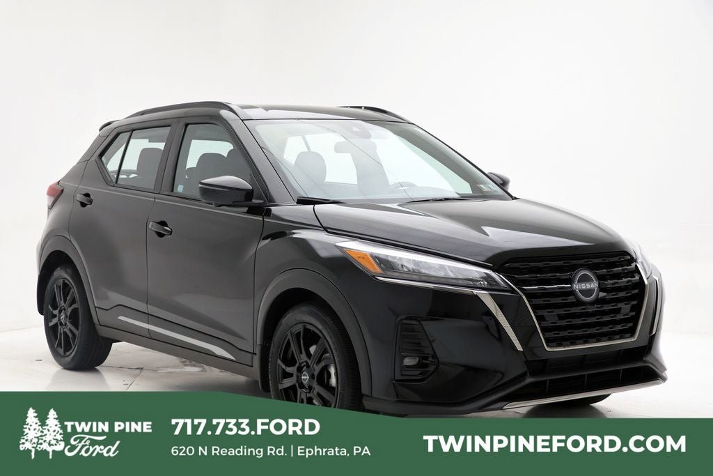 Used 2024 Nissan Kicks SR