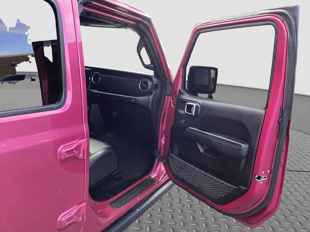 Used 2022 Jeep Wrangler Unlimited Rubicon 4xe w/ Cold Weather Group image 19