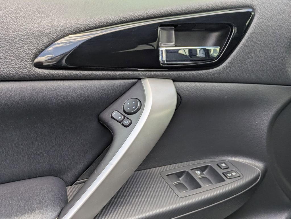 Used 2025 Mitsubishi Eclipse Cross SE AWD/4WD image 13
