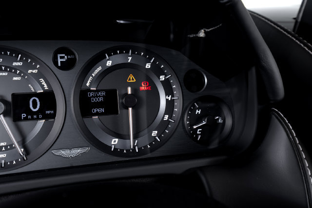 Used 2016 Aston Martin DB9 GT RWD image 38