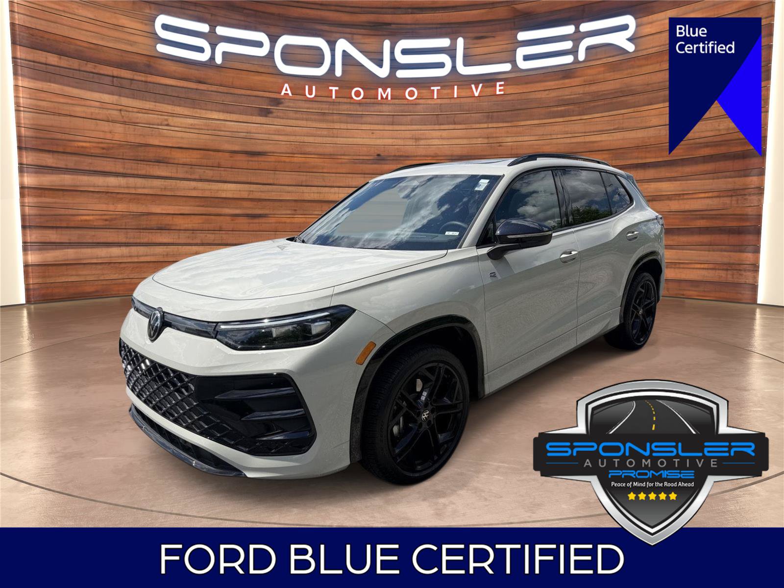 Used 2026 Volkswagen Tiguan SE R-Line