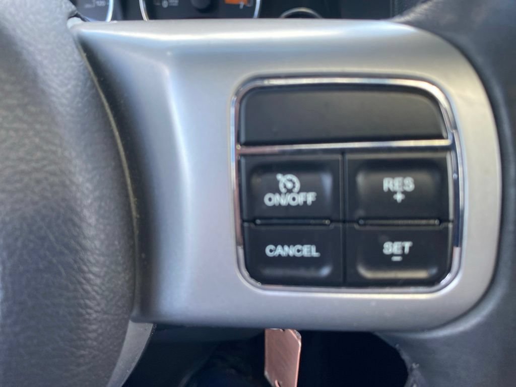 Used 2017 Jeep Compass High Altitude AWD/4WD image 18